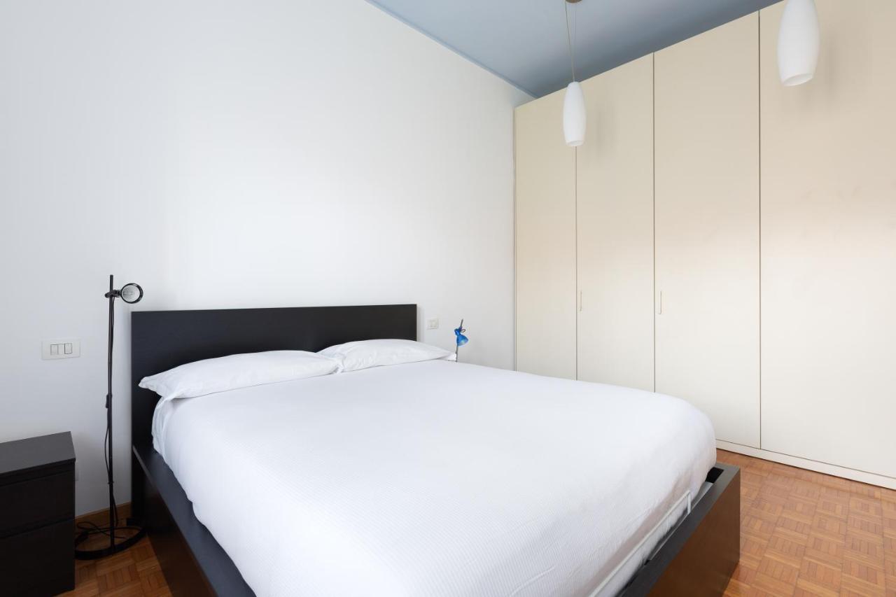 Cozy Apt With Balcony - Mm2 Sant'Agostino Apartment Milan Exterior photo