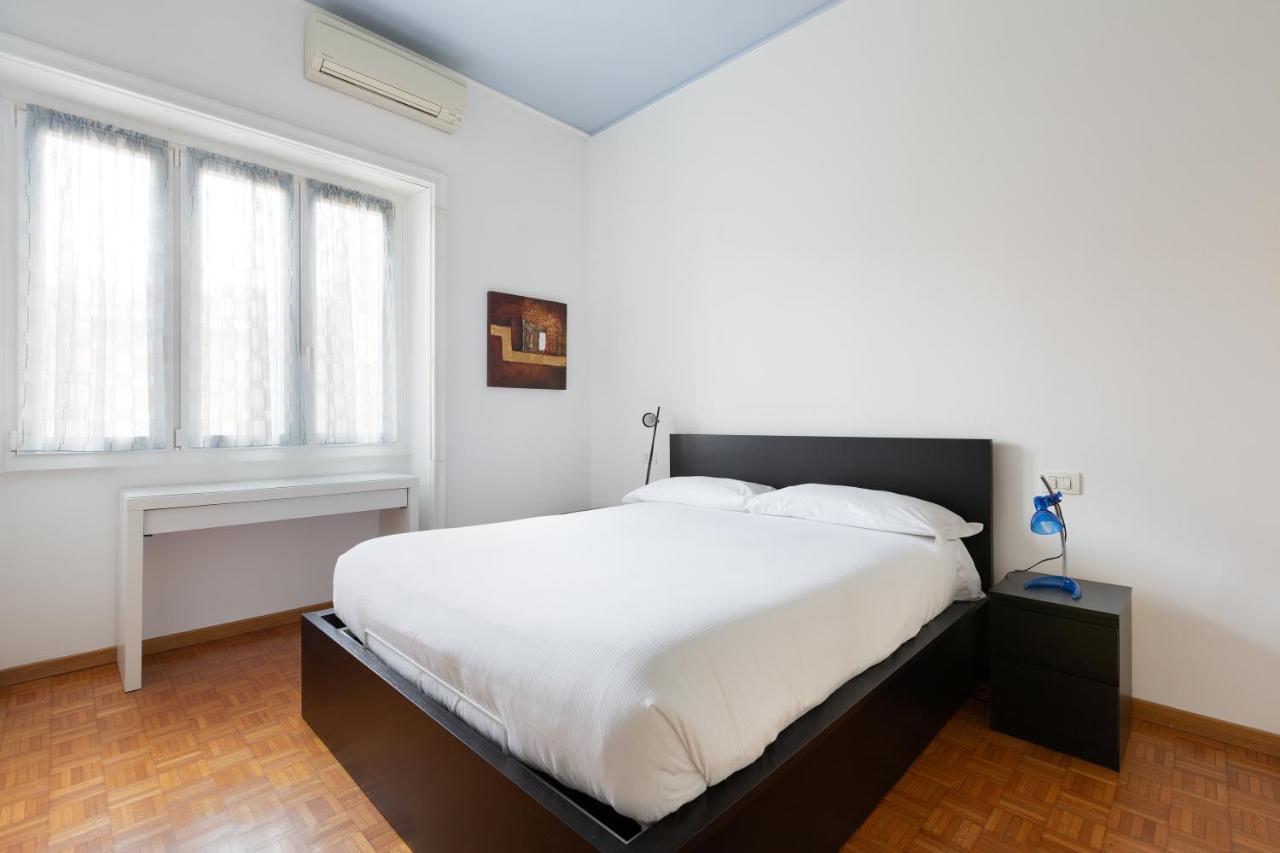 Cozy Apt With Balcony - Mm2 Sant'Agostino Apartment Milan Exterior photo